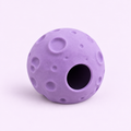 Magnetic moon hide for jumping spiders